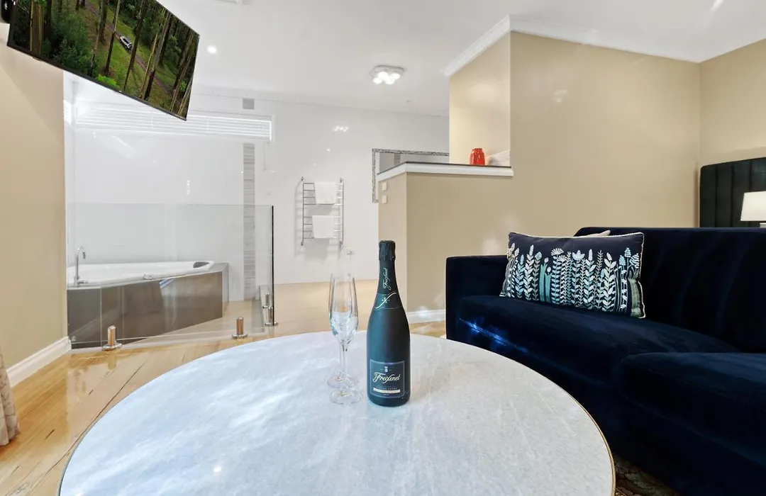 Wrenfield Cottages-1